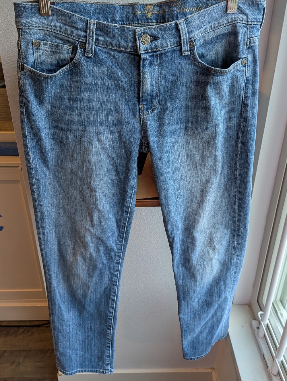 7 For All Mankind Crop Straight Jeans Size 30 Medium Wash Stretch Denim